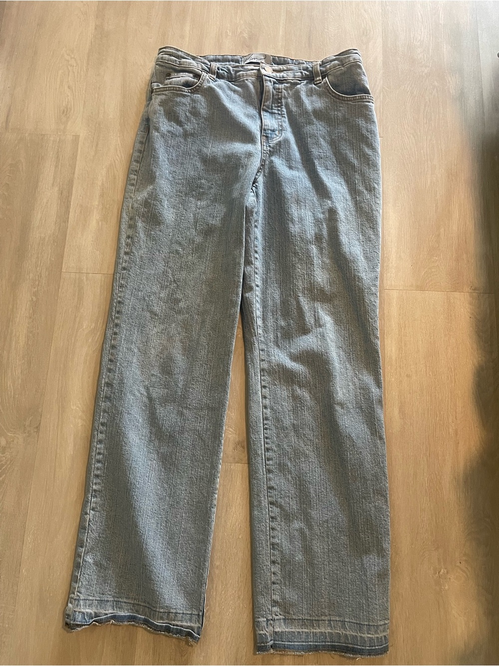 Classic Straight-Leg Women's Jeans - Light Blue